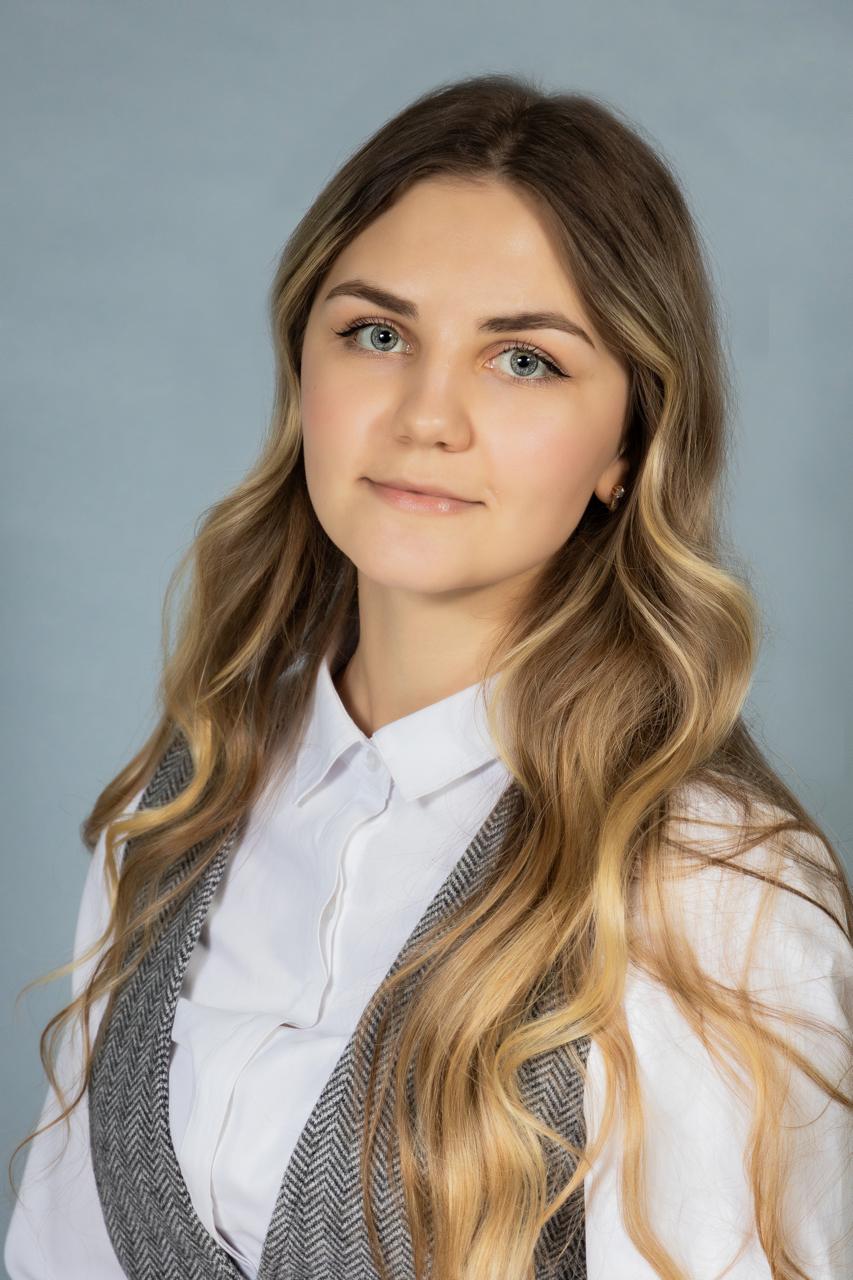 Казакова Юлия Евгеньевна.